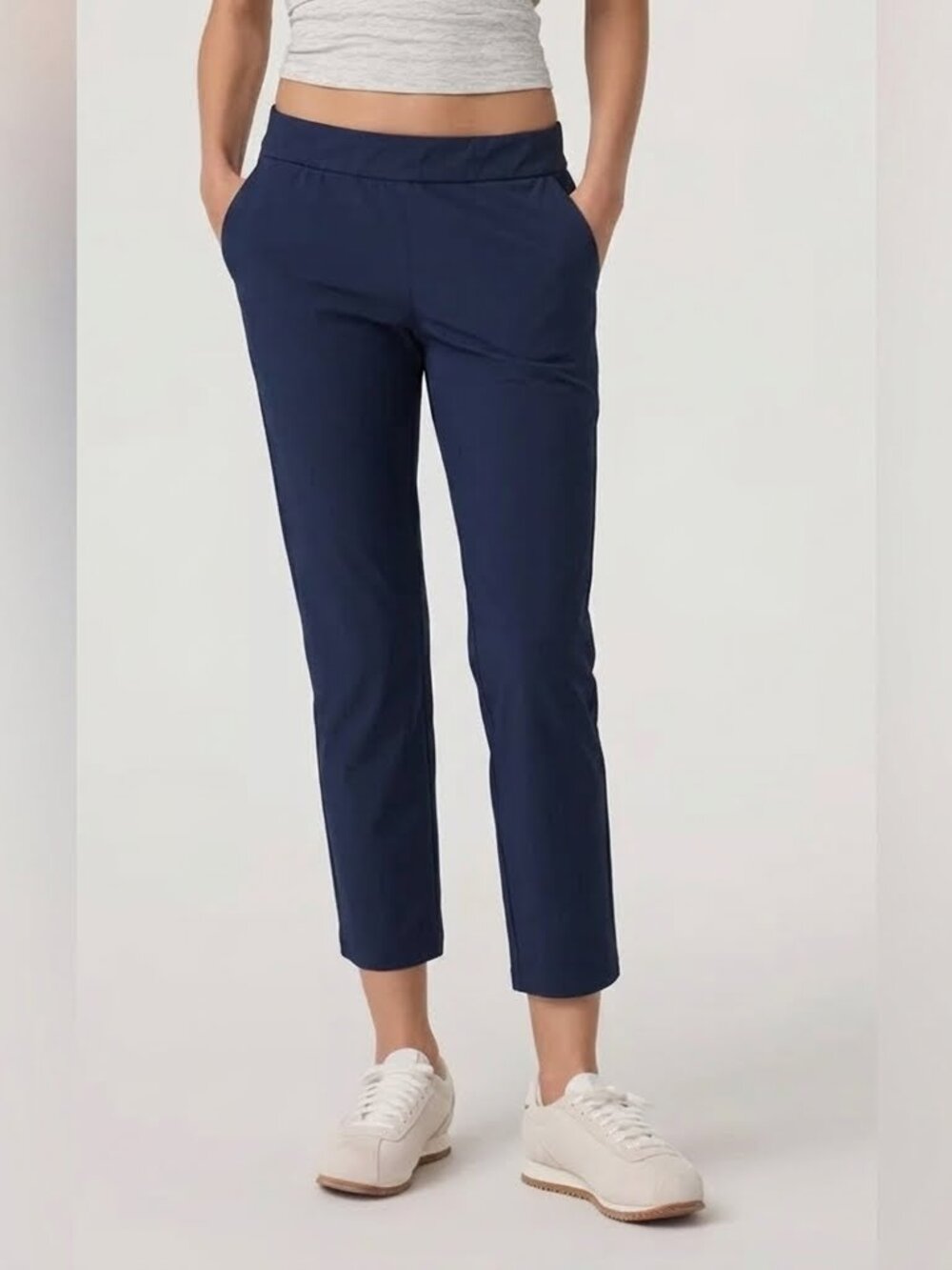 Vuori NWOT Miles Ankle Pants Performanse Elastic Waistband Size XL Navy Blue